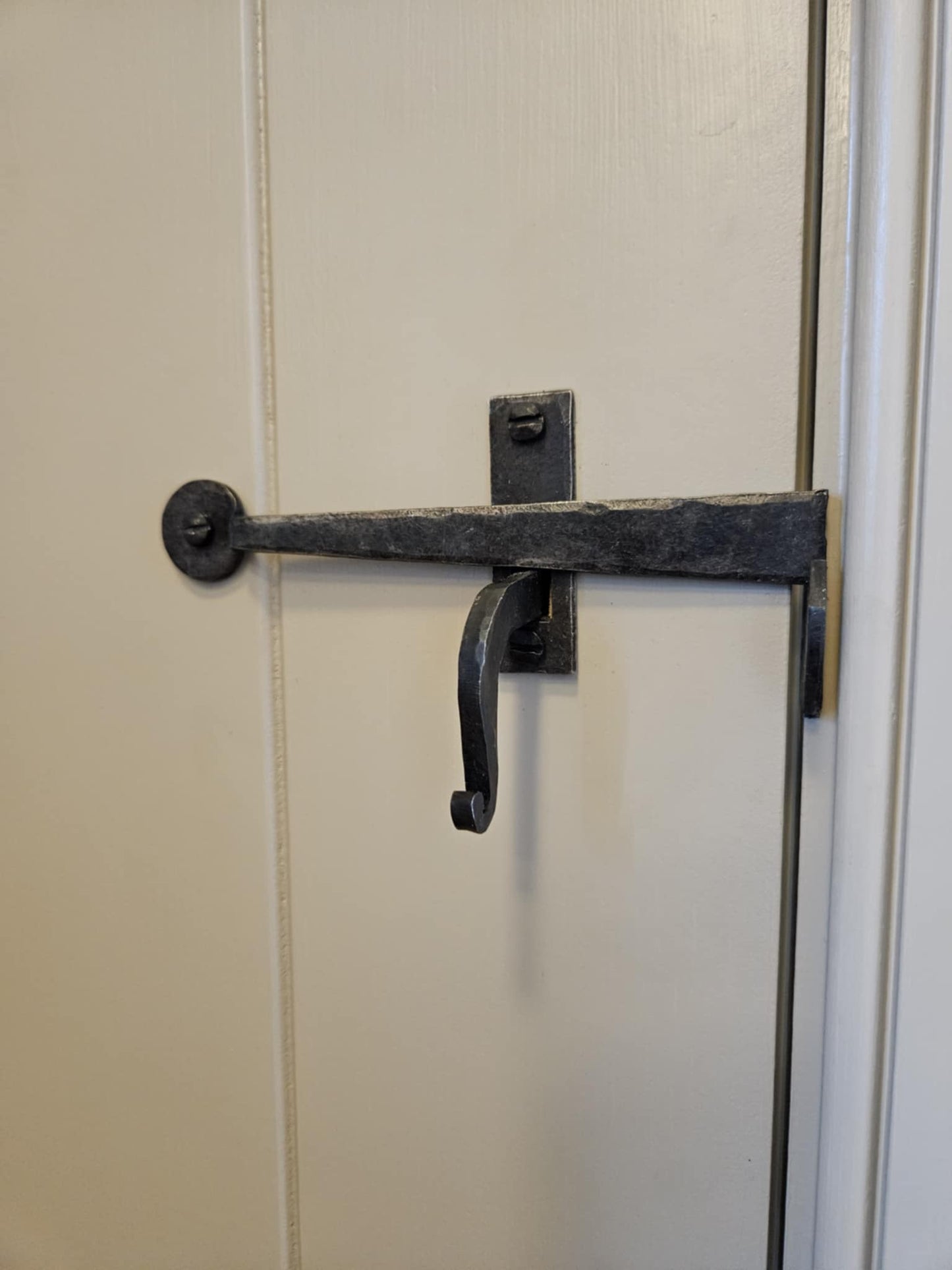 11 inch Hand Forged Interior Round Handle Bean Thumb Latch