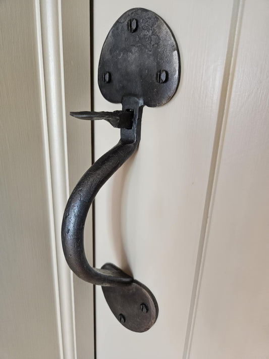 11 inch Hand Forged Interior Round Handle Bean Thumb Latch